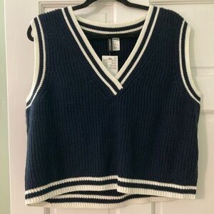 NWT H&M sweater vest